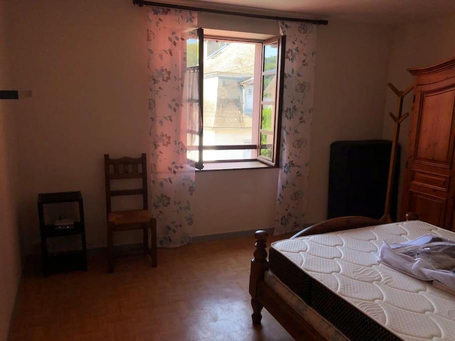 Joli Appartement Avec Terrasse Et Jardin - Vue Sur Montagne Bagnères-de-Bigorre Extérieur photo